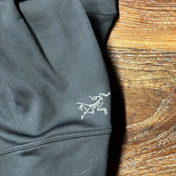 Arc'teryx Black Women's outdoor wind Pants - Picture 5 of 6